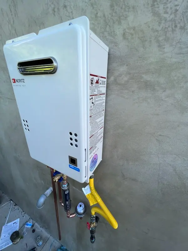 Tankless water heater installation for West Los Angeles homes